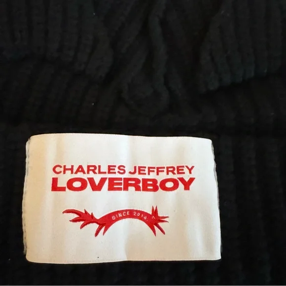 NEW NWT AUTHENTIC Charles Jeffrey LOVERBOY Chunky Ears Beanie Hat Black - Picture 4 of 8